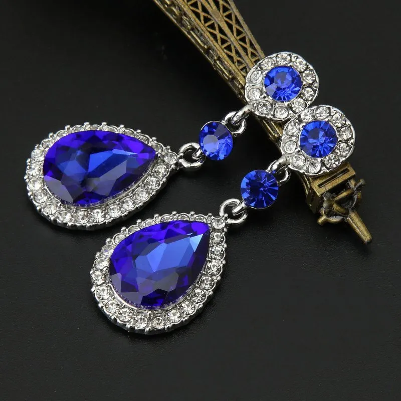 Świecące kryształy modowe kolczyki srebrne dysze dhinstones długie kolczyki dla kobiet biżuteria ślubna 5 kolorów prezent ślubny dla przyjaciela264a