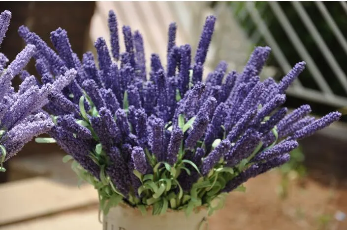 Bouquet di fiori di simulazione di simulazione di fascia alta europea 12 fiori secchi di lavanda fiori artificiali piante artificiali G1224