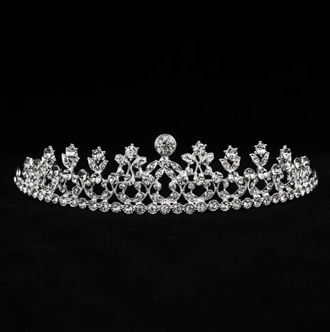 2021 goedkope meisjes tiaras kronen hoofdband haar clips strass sieraden bruids haar bruiloft kroon tiaras kristallen fascinators hoofdband