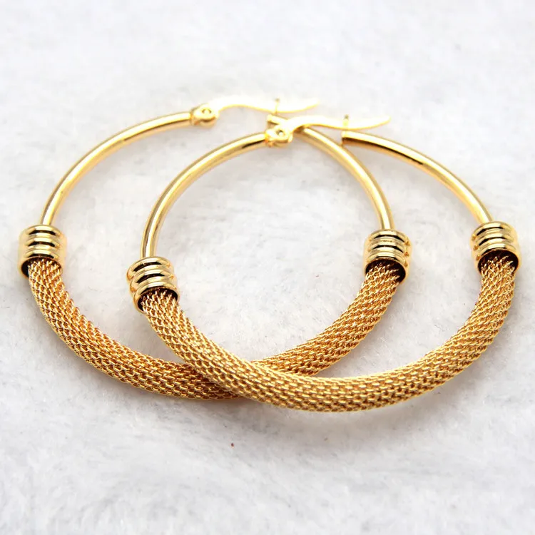 Aldrig blekna fin stil gåva för kvinnor guldsilver kirurgisk rostfritt stål twist wire round hoop dangle örhängen helt ny
