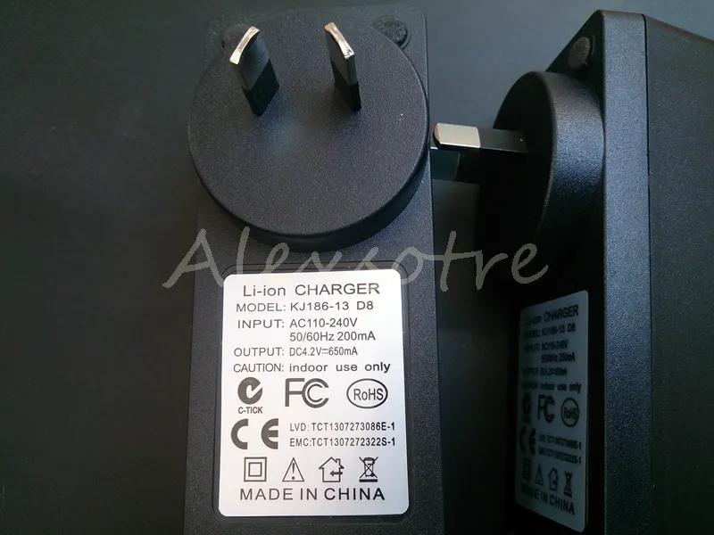 Batteria agli ioni di litio 18650 Adattatore caricabatterie AU Caricabatterie universale ricaricabile agli ioni di litio Caricatore da 650 mAh 16650/16340/14500 DHL