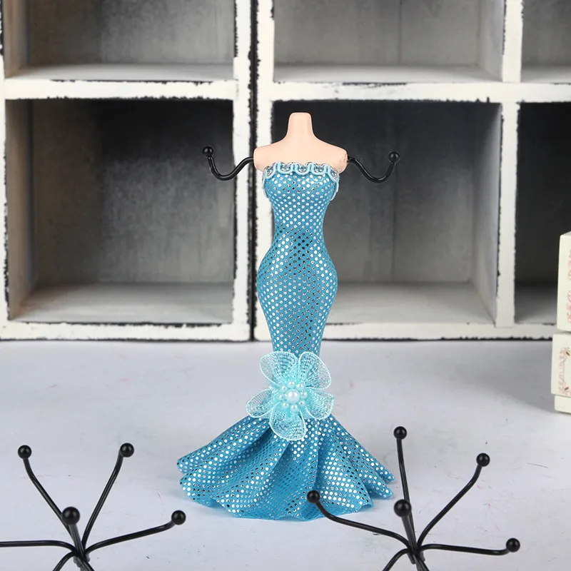 Gratis frakt 4 Färger Smycken Hållare Box Mermaid Organizer Örhängen Halsband Display Stand Smycken Stativ