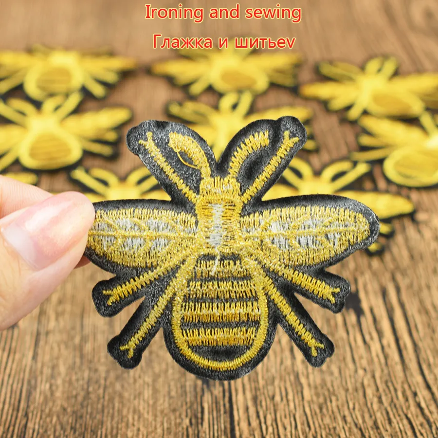 Gold Bee Embroidered Patches for Clothing Iron on Transfer Applique Patch for Jeans Bags DIY Sew on Embroidery Kids Stickers