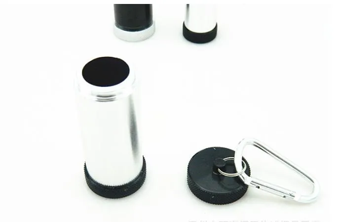 Bärbar tryckt Ashtray Höjd 58mm 66mm 71mm Keychain med lock askkopp