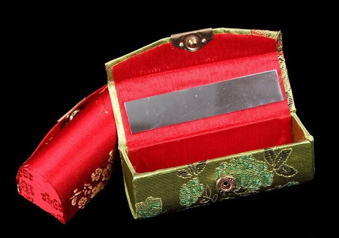 Hurtownia Hurtownia 12 Sztuk Chiny Handmade Silk Lipstick Box Cases + Darmowa Wysyłka!