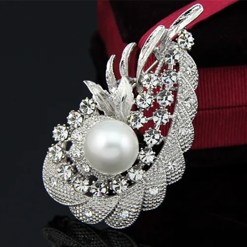 Faux Pearl Bloem Bruiloft Broche Hoge Kwaliteit Vintage Rhodium Tone Legering Fantastische Exquisite Bruids Boeket Pin Mode Revers Pin voor Vrouwen