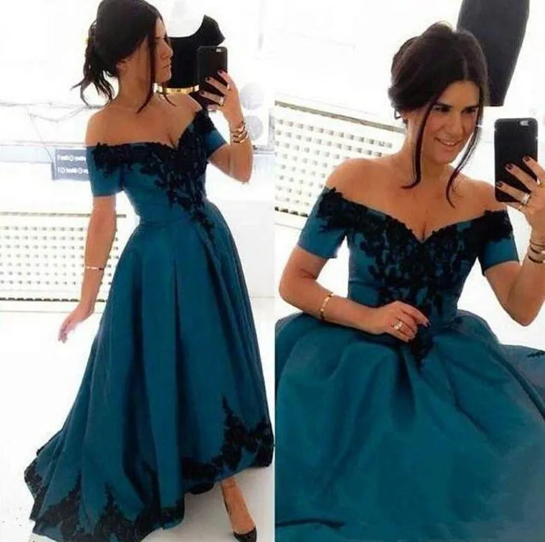 2021 Fashion Off shoulder Prom Dresses With Short Sleeves Black Lace Teal Satin A line Evening Formal Gowns Cheap Princess Ruched New