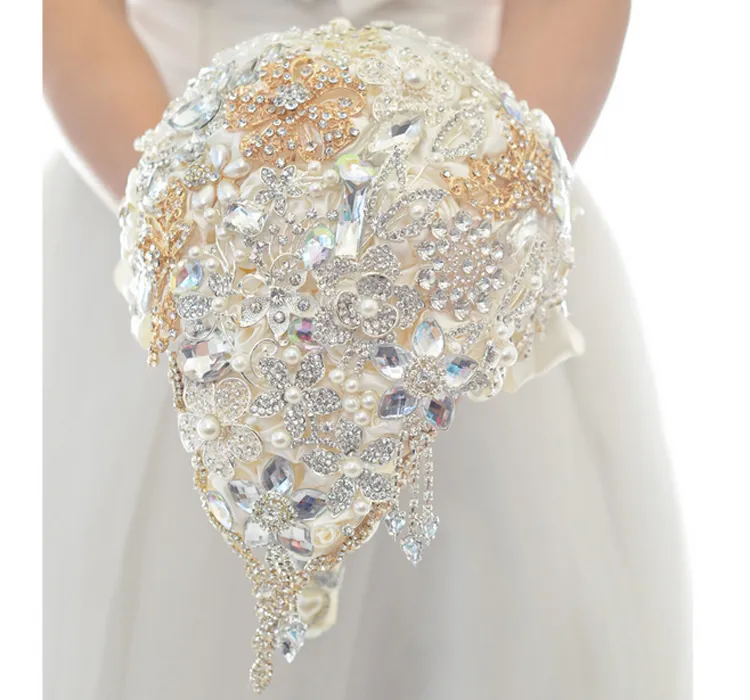 Bouquet de mariée fait à la main, perles et diamants, roses, fleurs, perles, Image réelle, Bouquet de mariage, nouveauté