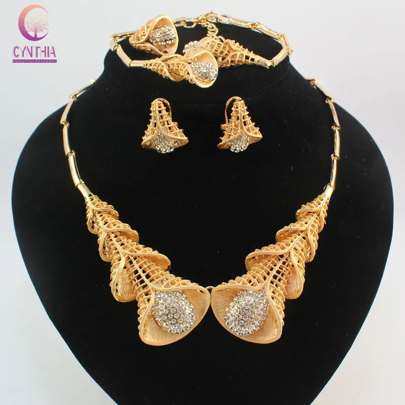 New Nobler Dubai Design Fashion Costume Crystal Necklace Find Dubai 18K Gold Plated Necklace Earrings Bracelet Ring Jewelry Sets Gorgeous