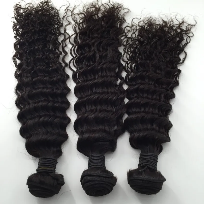 マレーシアのぬれたと波状の髪のシルクベースクロージャーが付いているバンドル未処理の8A人間の髪の毛の織りバージンの髪の深い波を織ります