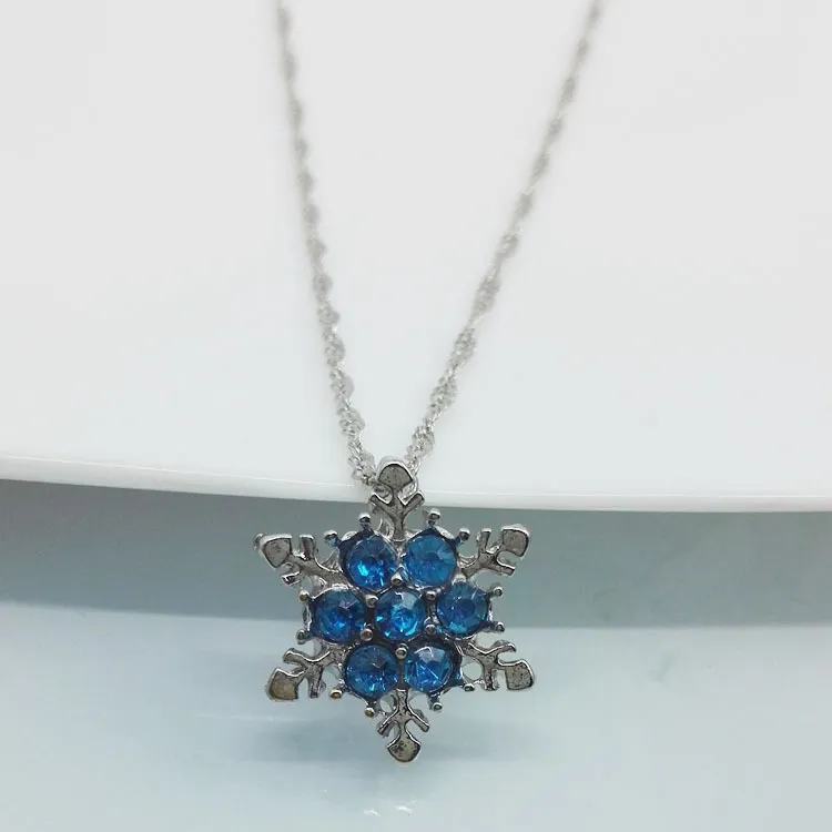 Gratis frakt Luxury hängsmycke smycken brud halsband charm snöflinga kristall silver pläterad halsband för damer vid bröllopet