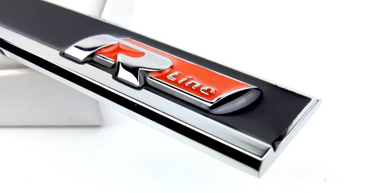 R Line Rline Metal Fender Side Badge Aufkleber Emblem Decal Car Styling Accessoires für Polo Golf 4 5 6 7 Mk5 Mk6 Jetta2927680