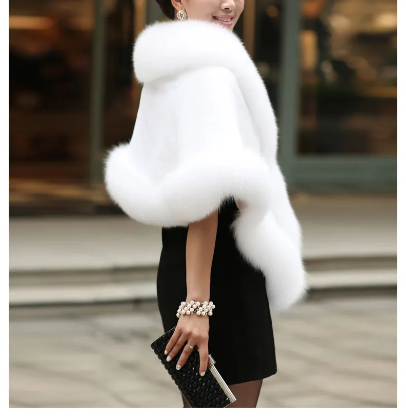 2019 Vinterbröllopsrock Bridal Faux Fur Wraps Varm sjalar Ytterkläder Svart Gary Burgundy Kvinnor Jacka Prom Evening Super Long