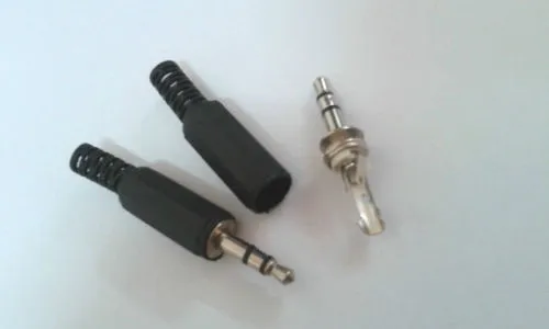 500pcs 3.5mm Stéréo Fiche Mâle Connecteurs Adaptateur Audio Soudure En Plastique
