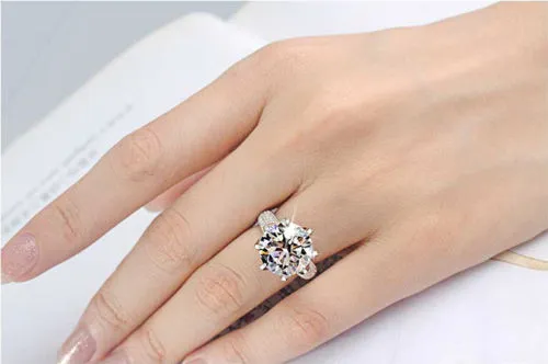 ジュエリー女性ソリティアラウンドカットビッグ8ct Topaz Diamoniqueシミュレーションダイヤモンド925スターリングシルバーウェディングブライダルバンドリングギフトサイズ5-10