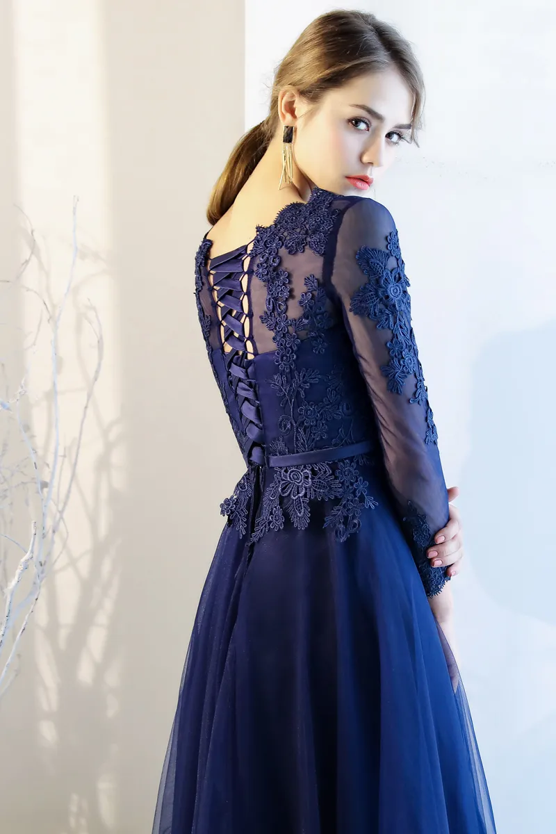 Abiti eleganti la madre della sposa a maniche lunghe blu navy trasparenti con applicazioni floreali con lacci sul retro Blu royal, abito champagne taglie forti