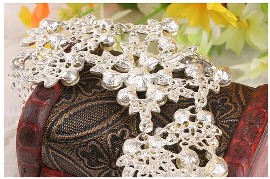 Teardrop Rhinestone Bridal Jewelry Sets Wedding Dress Jewelery Accessories Earrings Necklace,Ear Clip & Sautoir for Bride Red White