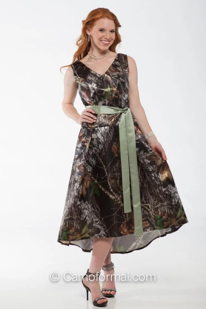 2015 Summer Camo Wedding Dresses Short Camo Prom Dress V Neck Tea-Length Camouflage Bridal Gowns Wedding Party Dresses with Satin Sash