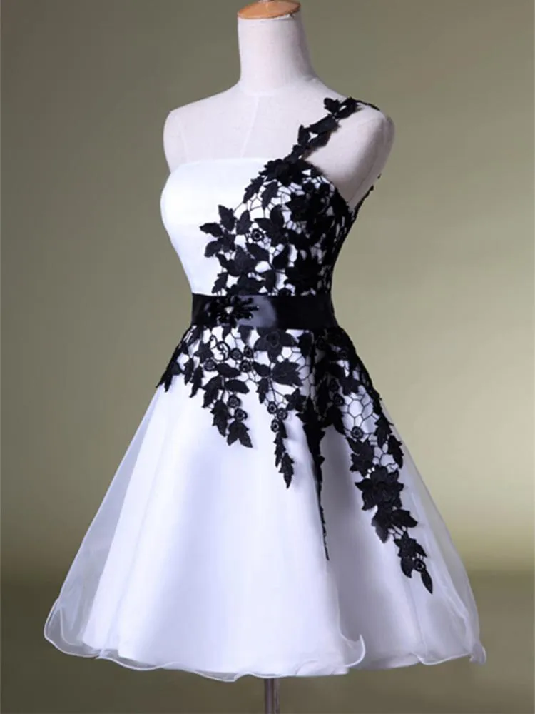 Robes de demoiselle d'honneur blanches et noires, robes de bal courtes de mariage, robes de soirée formelles, asymétrique épaule dénudée, Image réelle 293g, en Stock