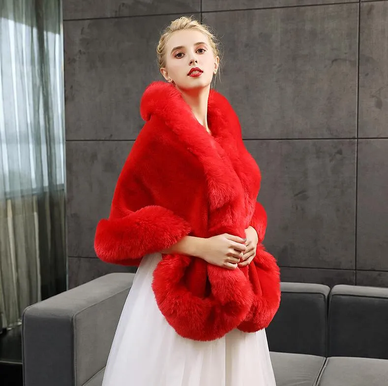 Winter Wedding Cloak Bridal Faux Fur Wraps Varm sjalar Ytterkläder Koreanska Stil Kvinnor Jacka Prom Evening Party PDK068