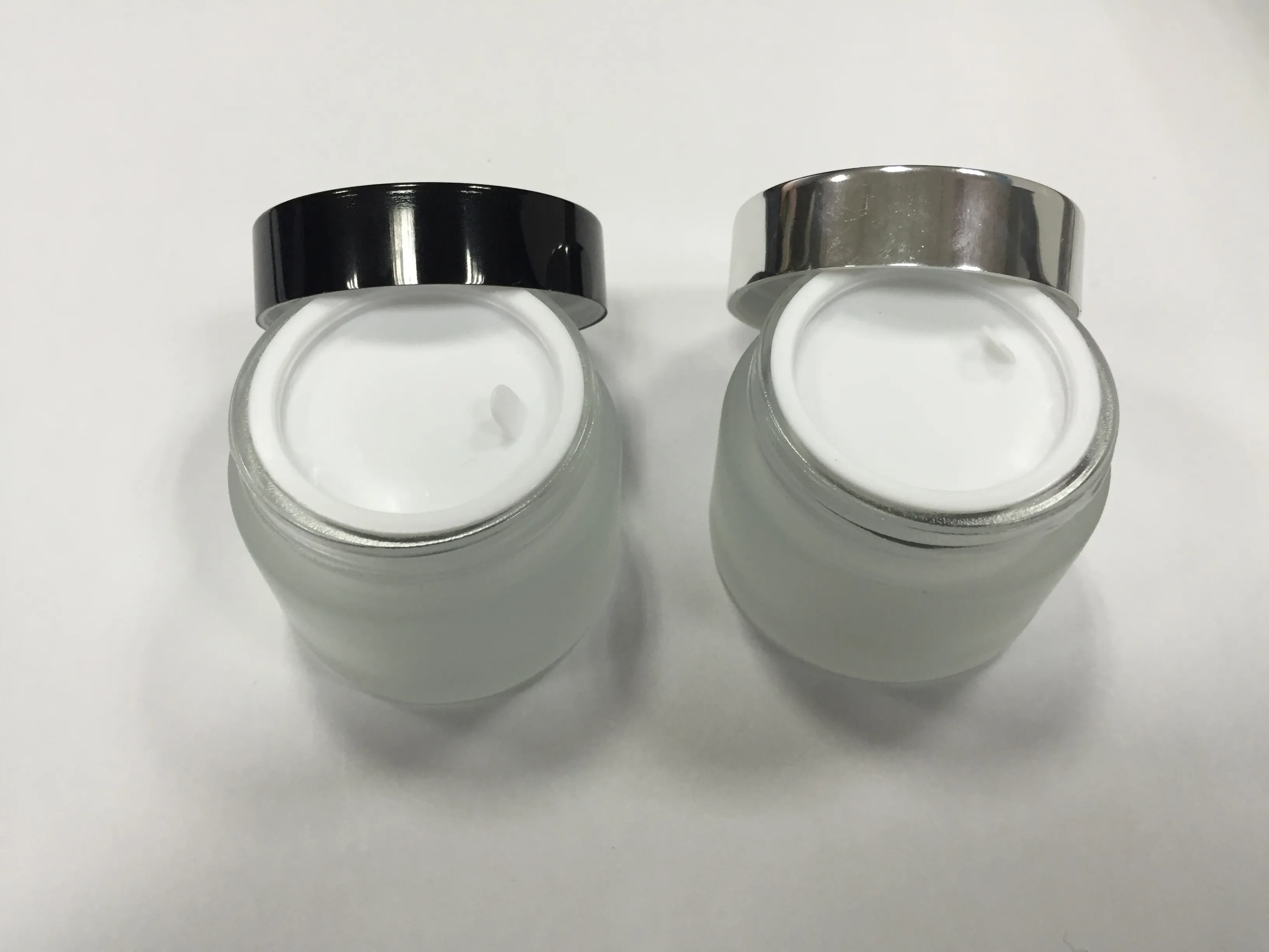 Livraison gratuite - pot de crème pour le verre givré 50 g, contenant en verre, emballage cosmétique