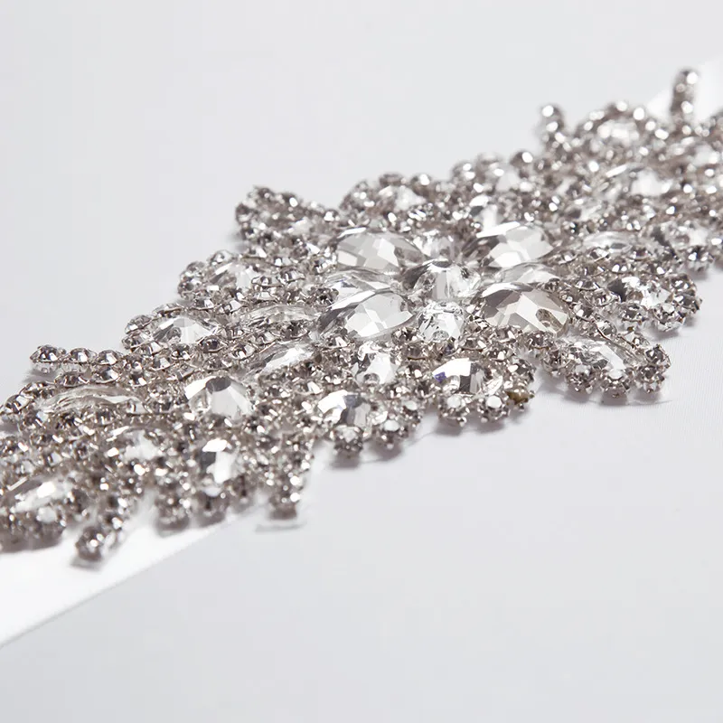 Magnifiques ceintures de mariage perles scintillantes cristal longues ceintures de mariage blanc ceintures de mariée nouveauté accessoires L-092