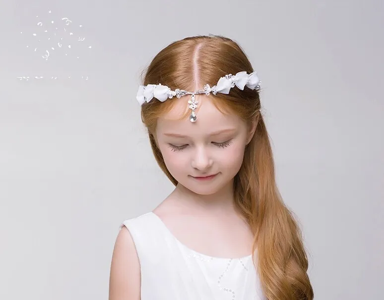 Nyaste Junior Bridesmaid Bride Tillbehör Huvudband Hairwear Crystal Barn Hår Bröllop Tillbehör Rhinestone Girls Head Pieces