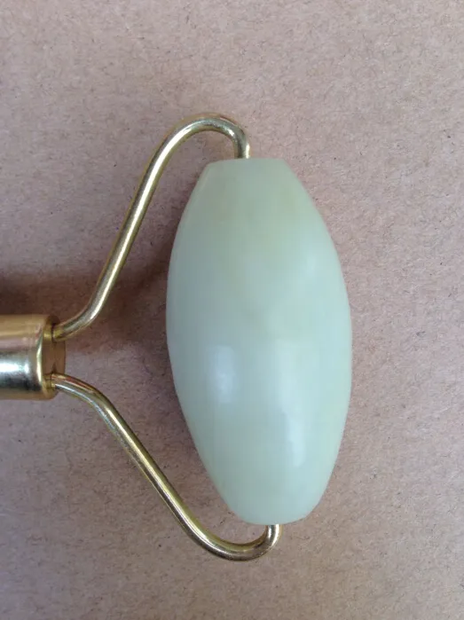 2015 Ny design Olika massagefunktion Jade Massage Stone Thin Face Tool för att hålla ansiktsföryngring Fri frakt