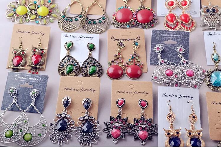 Willekeurige Mix 100 Stijl / partij Vintage Tibetaans Zilver / Brons Hars Gem Fashion Oorbellen Groothandel Oorbellen Nieuwe Mode-sieraden