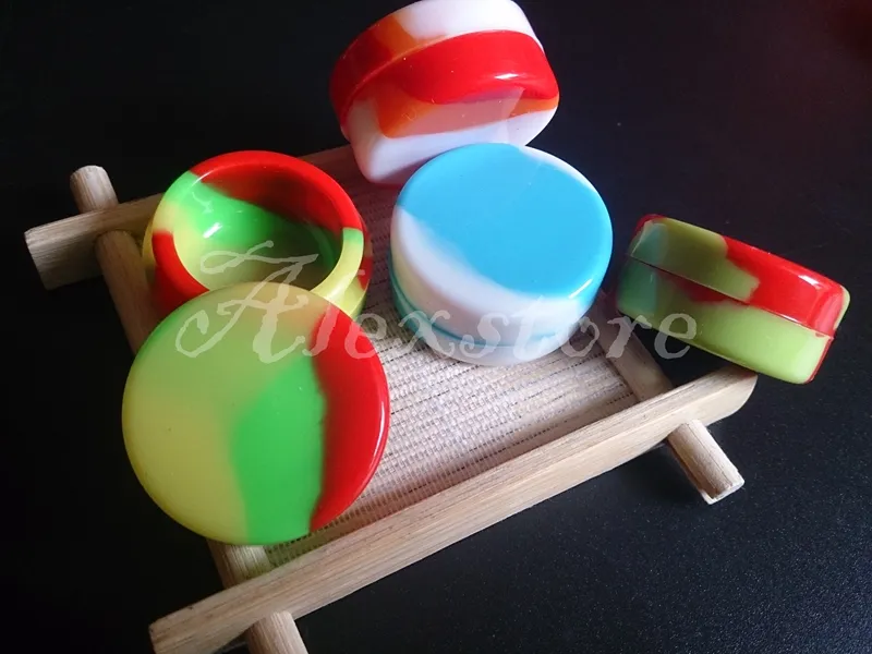 Petits conteneurs ronds colorés boîte en silicone Conteneur en silicone dabber 32 * 15mm 3ml pots de cire de qualité alimentaire dab caoutchouc de stockage FDA personnalisé pour vape
