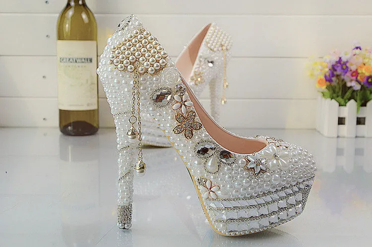 Güzel Vogue Kristaller ve Inci Yüksek Topuklu Düğün Gelin Ayakkabıları Kadın Parti Balo Elbise Ayakkabı Ücretsiz Kargo