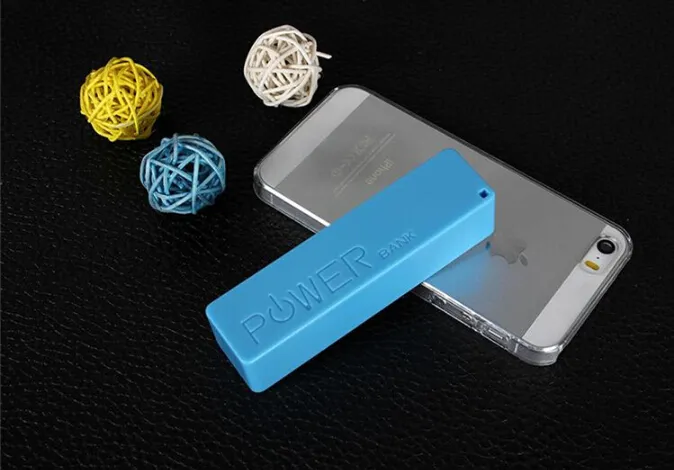 Best Selling Universal 2600mAh Draagbare Parfum USB Power Bank Externe back-up batterij lader noodgeval travel power pack voor mobiele iPhone