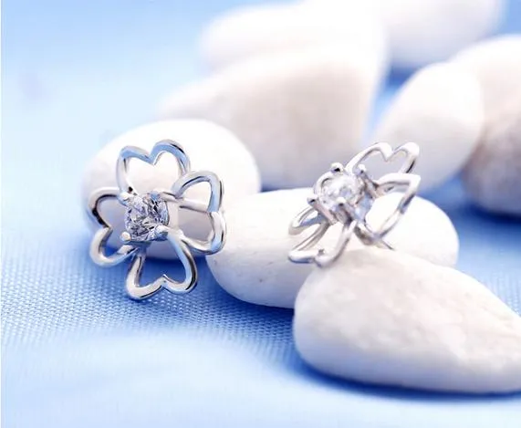 2015 Moda Biżuteria 925 Sterling Silver Earrrings Z Białym Kryształowym Klasycznym Kij Kolczyk Kształt Kwiatu Shinning Dla Kobiet