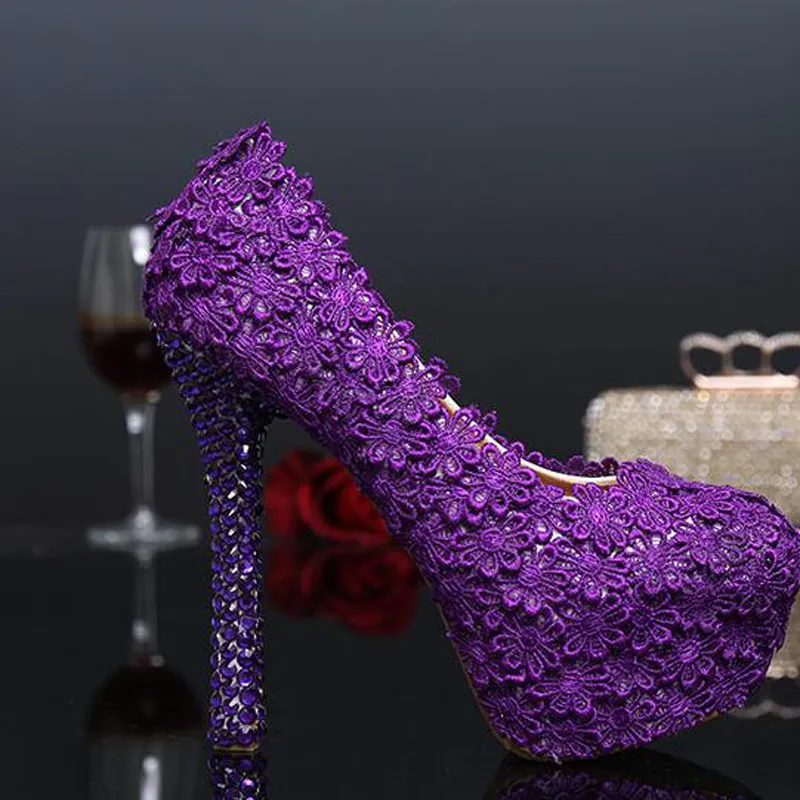 Scarpe da sposa fiore di pizzo viola Scarpe da sera Tacchi alti da donna Décolleté in vera pelle Scarpe da sposa Taglie forti 43