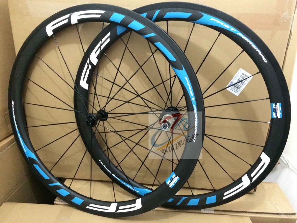 ffwd f4r clincher