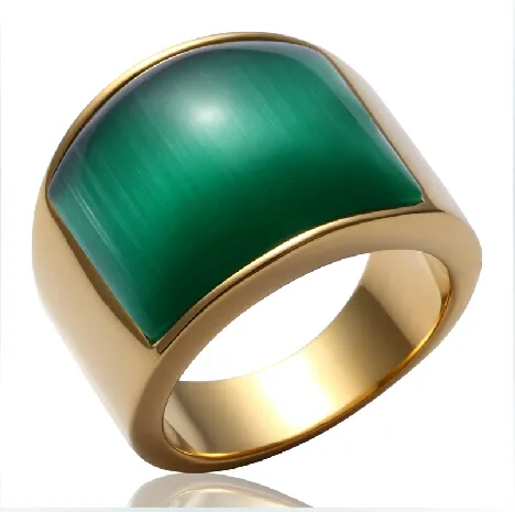 Ultra-stijlvolle herenringen, dominante vergulde groene agaat sieraden maat 8 9 10 11 12 Retro titanium stalen edelsteen ringen, mannen ring
