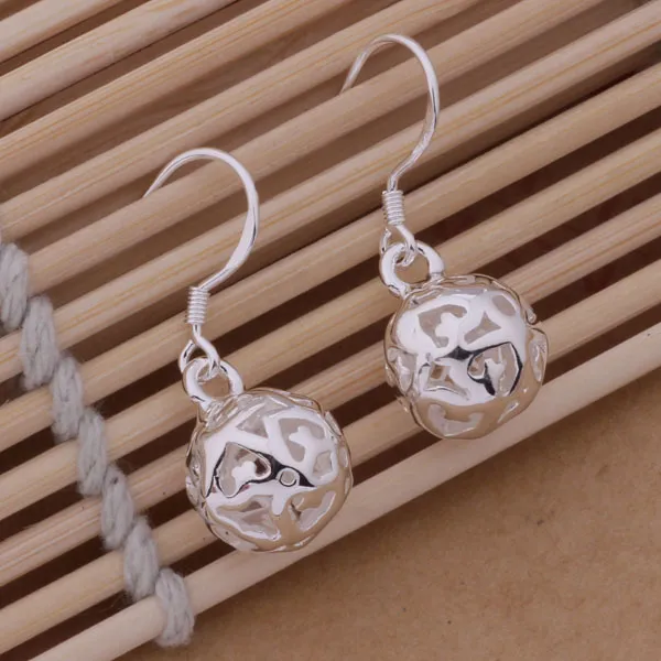 Fashion Pretty Explosion models in Europe and America Fashion Shine Hollow Ball 925 Silver Earrings silver earrings 1237