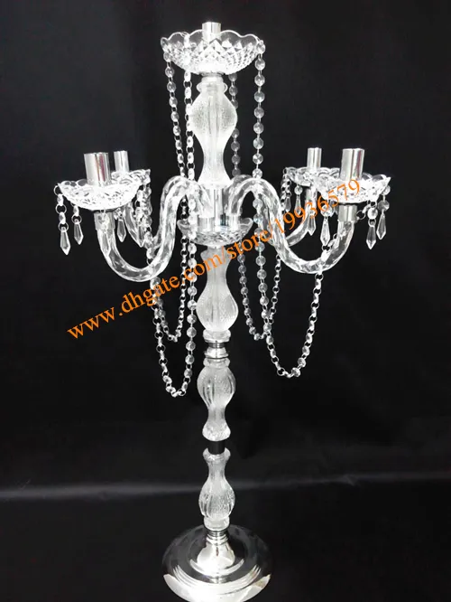 H35In Akrylowy kryształ Clear Candelabra na bazy metalowej z kryształowym girlandą na ślub Centerpieces