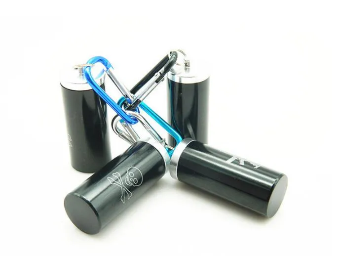 Portable Metal Ashtray Ashtray Cover with Cylindrical Keychain Car