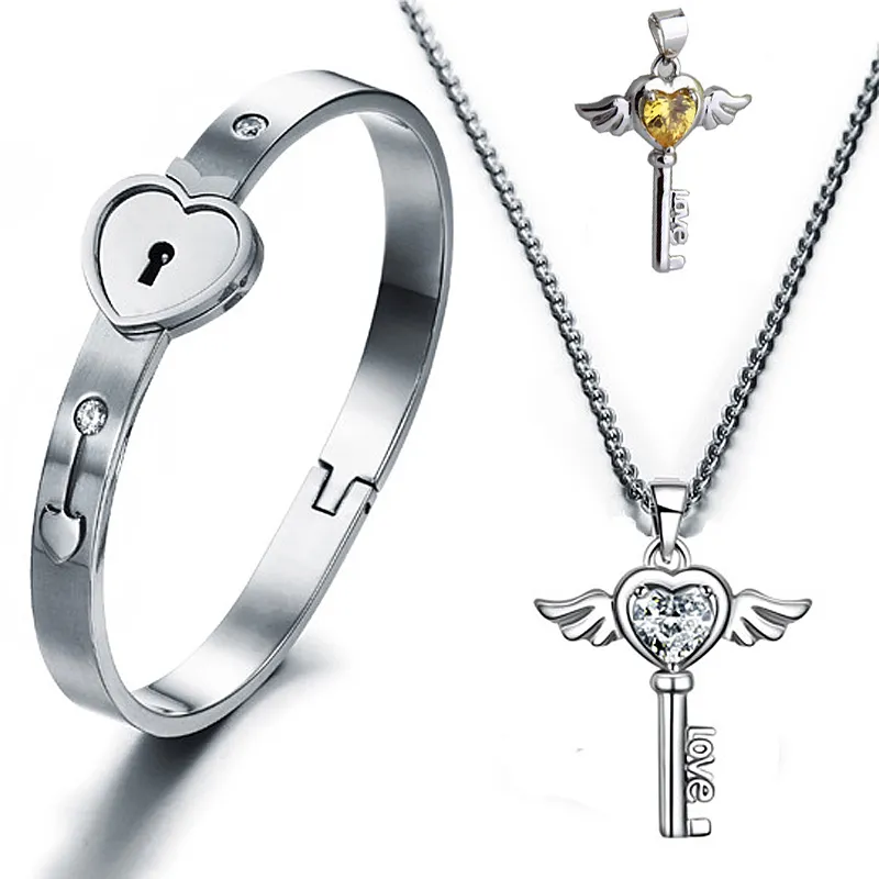 Titanium Steel Lovers Open Heart Lock Bangles Key Pendant Halsband Par Charm Smycken Set Kvinnor Tillbehör Män Armband