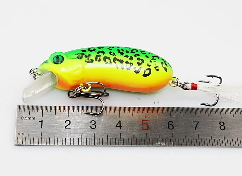 Lotto 10 pezzi Vibration Lure Bait Minnow attrezzi da pesca esche bioniche esche 6 cm / 10 g