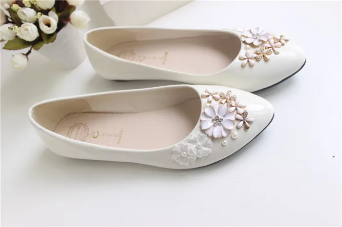 Слоновая кость цветок свадебные туфли кружева ручной работы 2015 свадебные туфли дешевые на заказ высота каблука плоские Женская обувь для свадьбы невесты обувь