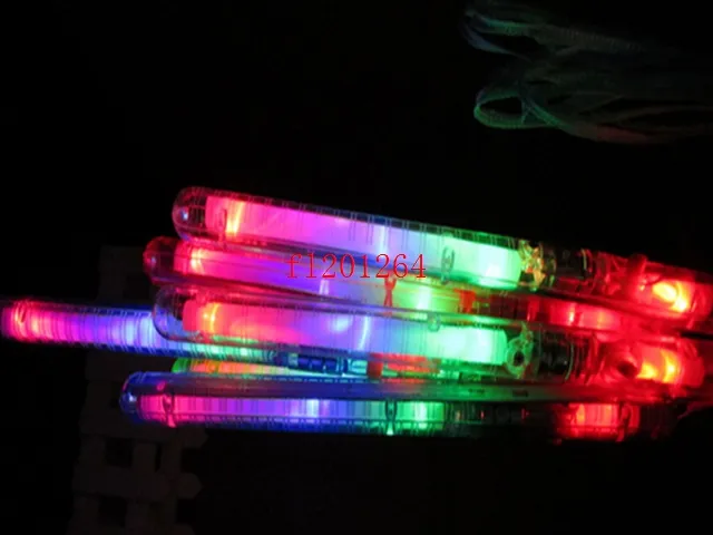 300 sztuk / partia Darmowa Wysyłka Mieszane Kolory LED Koncert Miga Kij Zmiana Glow Wand Fluorescencyjny Kij Do Party Boże Narodzenie