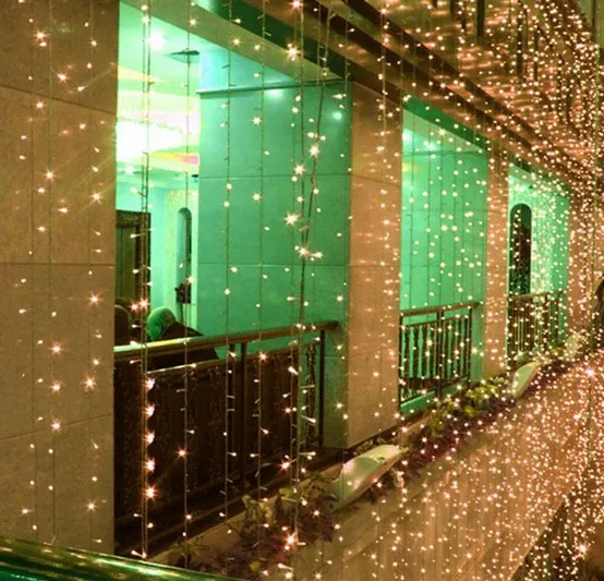 8m * 3m acqua cade lampada impermeabile 800 LED luci di vacanza serie di matrimonio sfondo di nozze luce decorare la decorazione della finestra