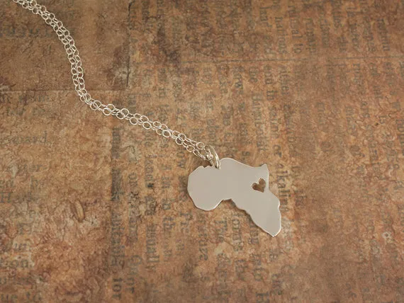 - N034 African Map Necklace Country of South Africa Map Necklace Adoption Necklace Ethiopia Ciondolo Africa Heart Necklaces