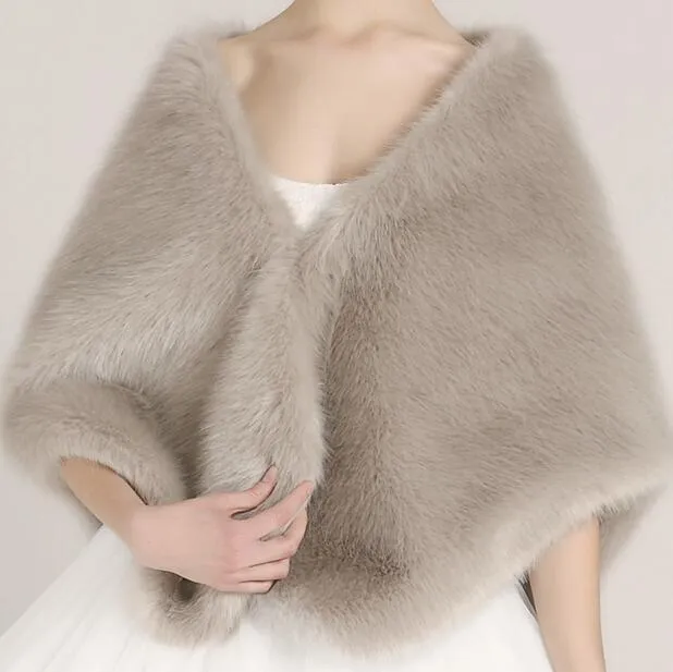 Winter Wedding Cloak Bridal Faux Fur Wraps Varm sjalar Ytterkläder Koreanska Stil Kvinnor Jacka Prom Kväll Party LDRESS11029