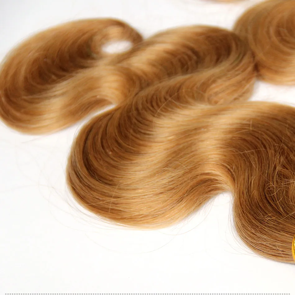 Honey Blonde Russian Body Wave Tessuto dei capelli vergini Colore sexy 27 # Capelli umani russi Corpo ondulato 3/4 Fasci Estensioni dei capelli della ragazza di Cenerentola