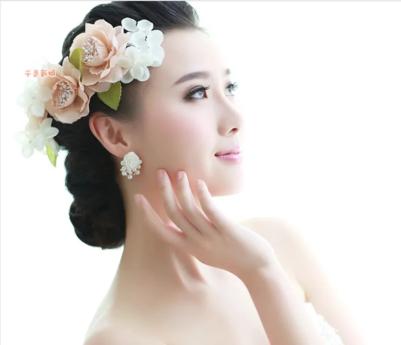 Op voorraad mooie rozenvorm kralen bruiloft oorbellen kopstuk mini bruids sieraden sets bruiloft accessoires