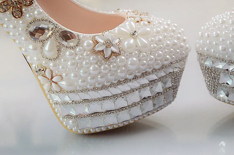 Красивые моде кристаллы и жемчуг высокие каблуки свадебные свадебная обувь женщина вечеринку Пром платье обувь Бесплатная доставка