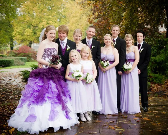 Robes de mariée gothique ombré violet et blanc